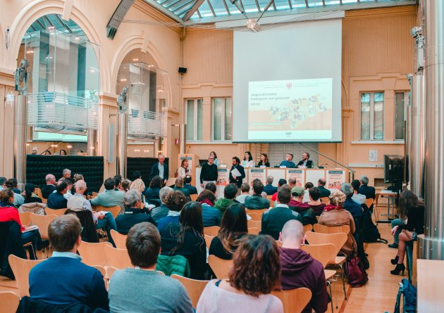 foto_jugendstudie-2.jpg