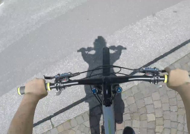 zoom0004.00_01_30_02.standbild001.jpg