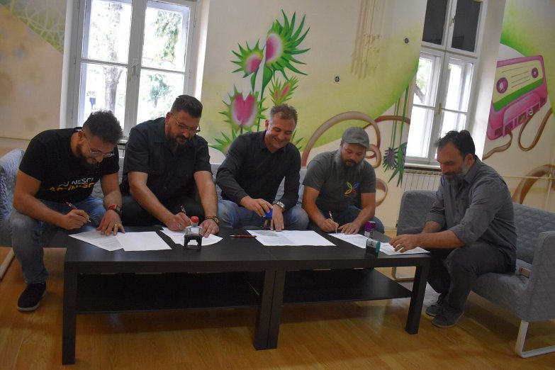 csm_signing_partner_agreement_1279d4d4aa.jpg
