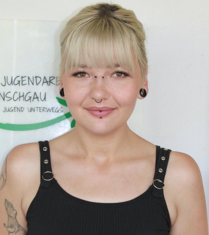foto_mariana_zugeschnitten.jpg